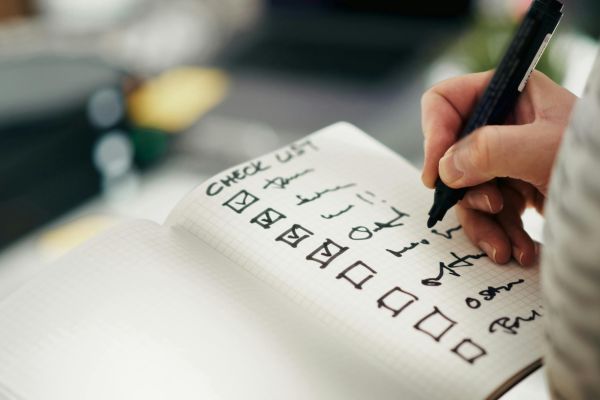 szóló utazás checklist utazás előtti checklist egyedül utazás lista
